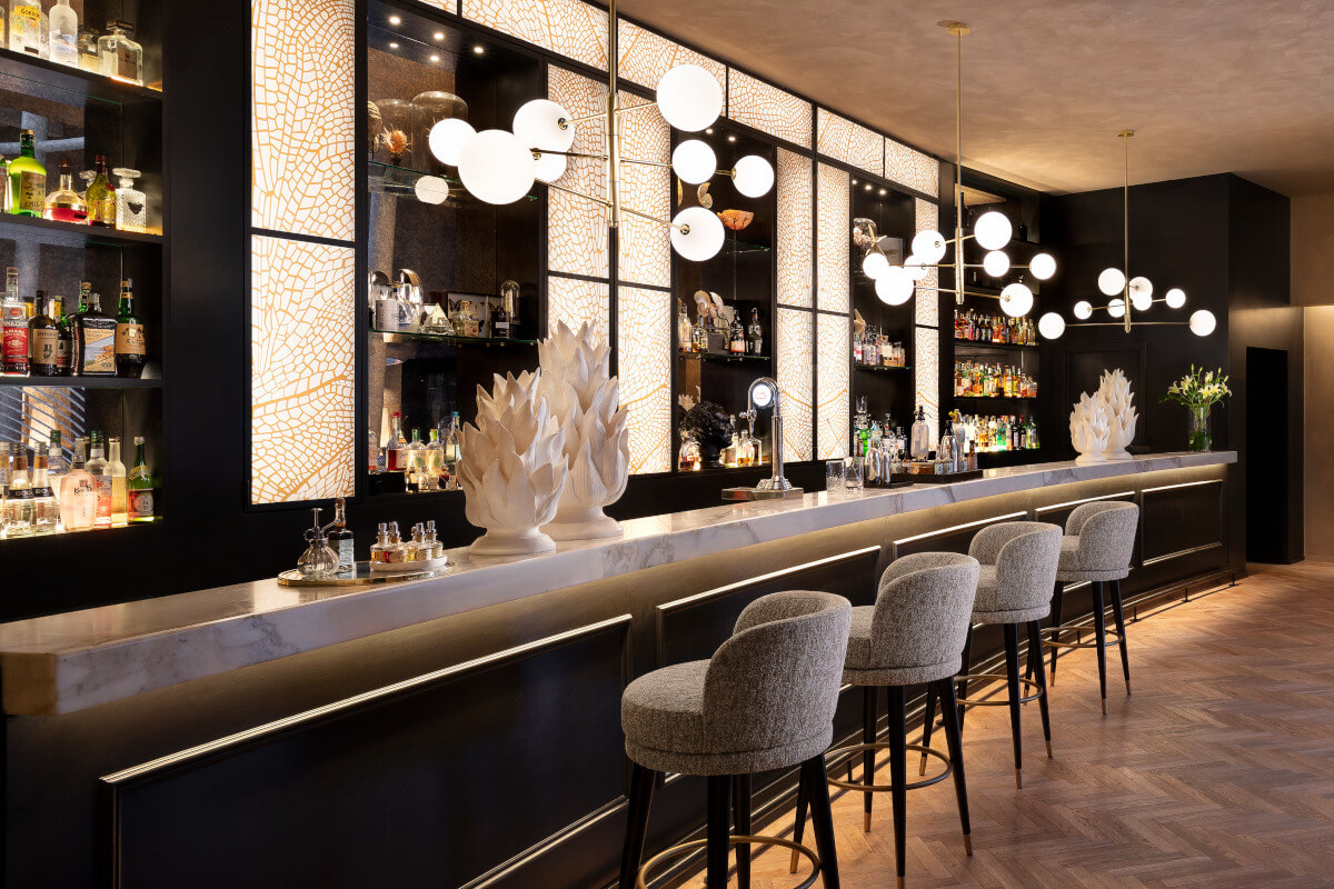 interior design bar argentario resort